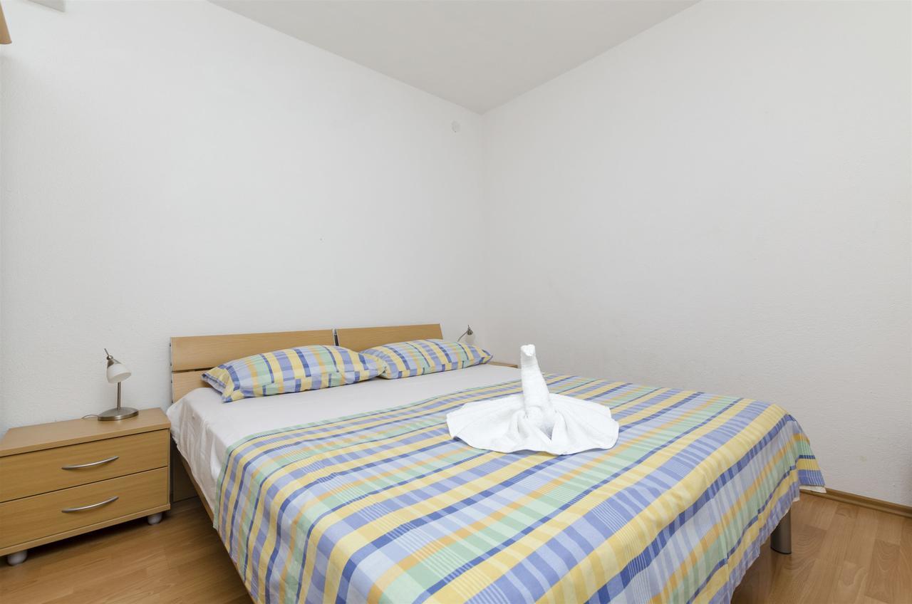 Apartment Anić Bol Zewnętrze zdjęcie