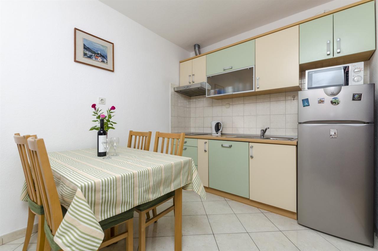 Apartment Anić Bol Zewnętrze zdjęcie